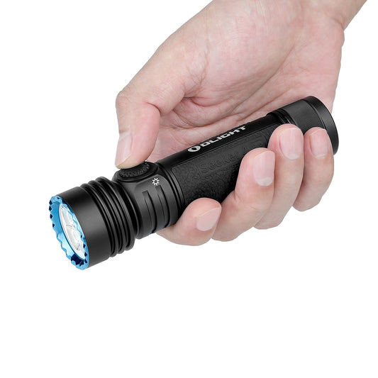 Olight Seeker 4 Pro | Lampe Torche LED Ultra Puissante 4600 Lumens — vue 2